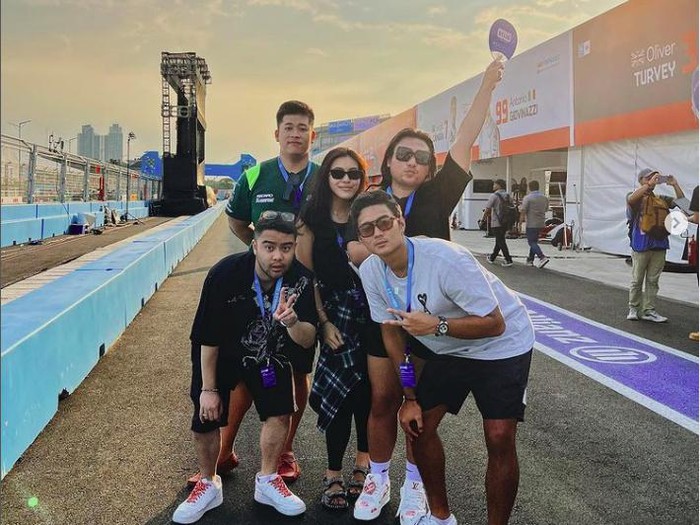 Deretan artis nonton Formula E Jakarta