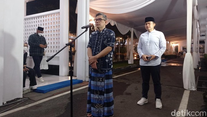 Kakak Ridwan Kamil, Erwin Muniruzaman