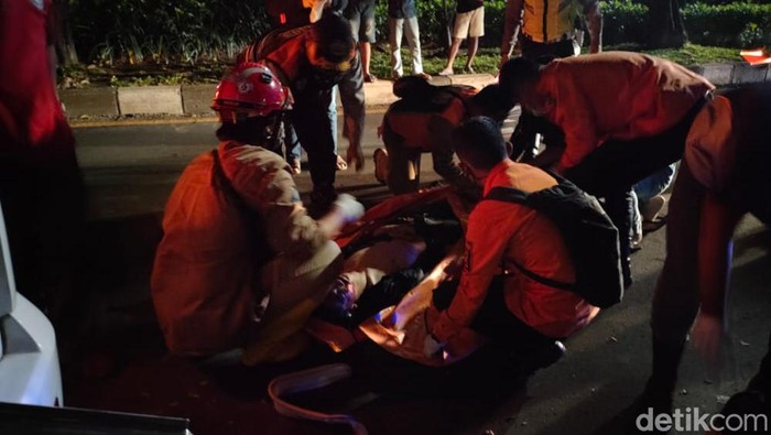 Kecelakaan merr Vario vs City