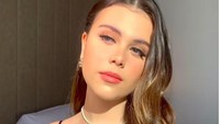 Manuella Aziza tak kalah mempesona dari Sophia Latjuba di hari spesial Eva Celia. Foto: dok. Instagram iwantaufik_taufik