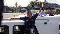 Dalam kesempatan tersebut Sandi juga berpesan kepada pengelola untuk bisa menjaga kebersihan di lokasi tersebut.