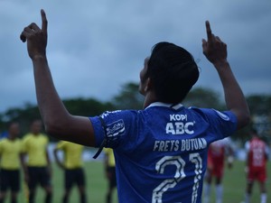 Pita Hitam Persib, Penghormatan Terakhir bagi Eril Sang Bobotoh