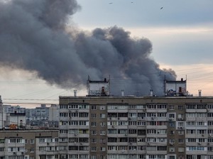 Rudal Rusia Hantam Kompleks Perumahan di Kyiv Ukraina