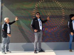 Uji Kecepatan 5G Indosat di Sirkuit Formula E