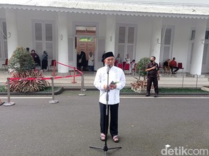 Momen Kepala Daerah di Jabar Turut Kuatkan Pundak Ridwan Kamil