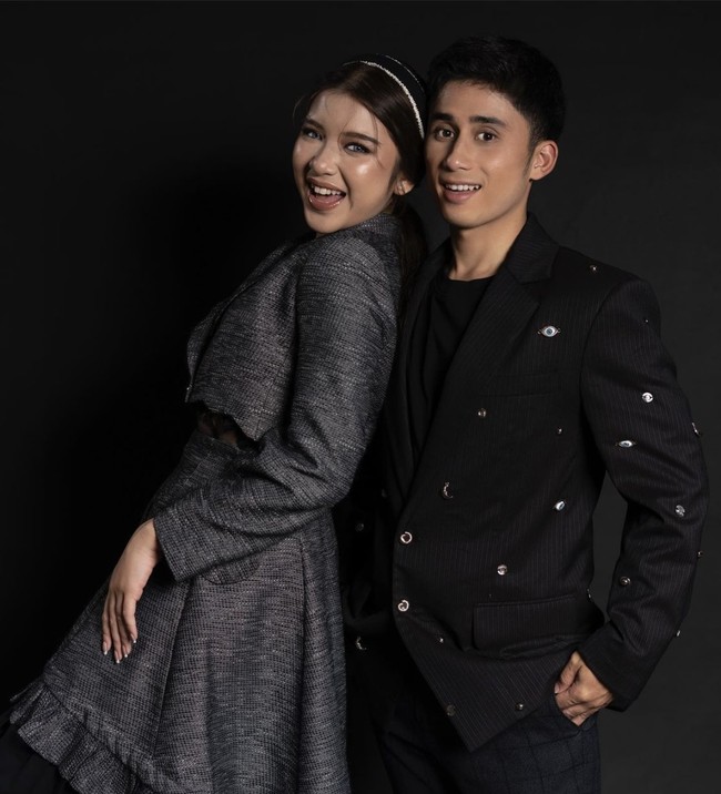 Alshad Ahmad dan Tiara Andini diketahui mulai menjalin hubungan asmara pada Maret 2022. Kini keduanya telah satu tahun berpacaran. Foto: dok. Instagram @alshadahmad