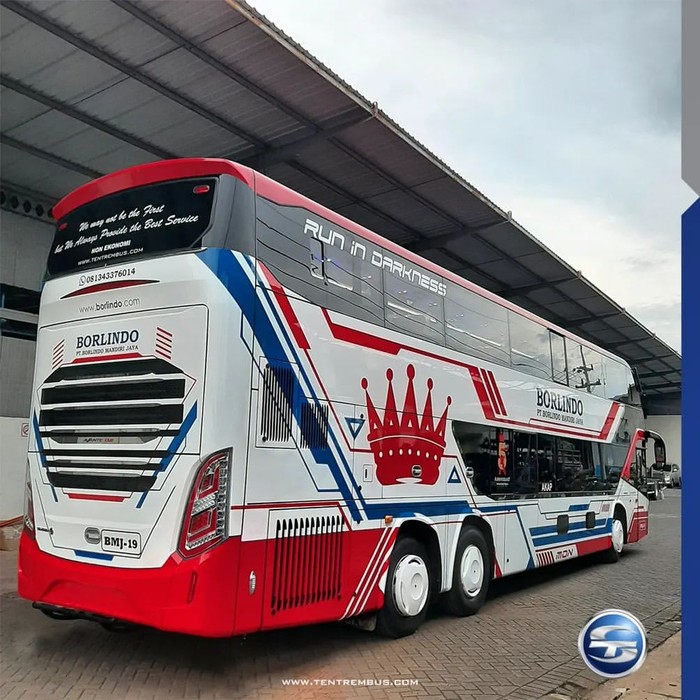 Bus double decker PO Borlindo buatan karoseri Tentrem