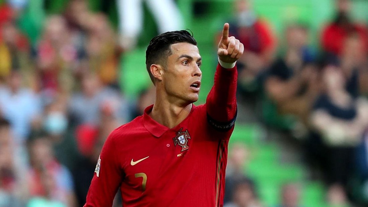 Cristiano Ronaldo bisa berhadapan dengan Ondrej Kudela dari Persija Jakarta. (Foto: NurPhoto/NurPhoto via Getty Images)