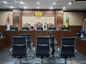Edy Mulyadi Kecewa Sidang Jin Buang Anak Lanjut: Saya Tak Bersalah!