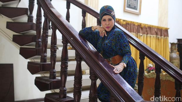 Elvy Sukaesih