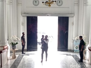 Akhir Manis Perjuangan RK Angkat Arkana Jadi Anak Sah, Ini 4 Faktanya