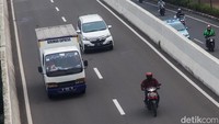 Diketahui, sepeda motor dilarang masuk di JLNT Casablanca.   
