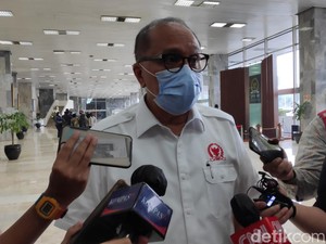 Elite PDIP: Pak Jokowi Kader PDIP, Tak Boleh Renggang dengan Megawati