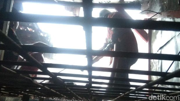 Kebakaran Optik Seis Jalan Tunjungan