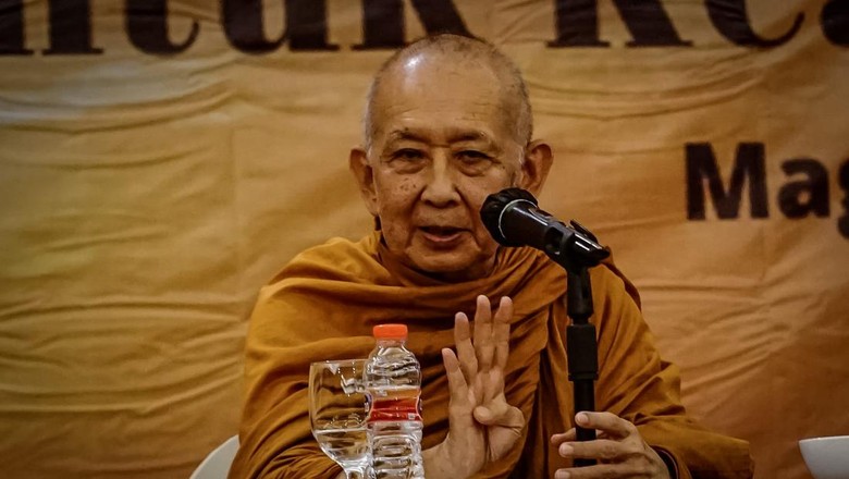 Kepala Sangha Theravada Indonesia, Bhikkhu Sri Pannyavaro Mahathera. Foto diunggah pada Senin (6/6/2022). Kepala Sangha Theravada Indonesia, Bhikkhu Sri Pannyavaro Mahathera. Foto diunggah pada Senin (6/6/2022).