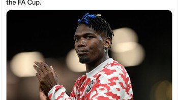 Namun soal piala, ia hanya bisa menhadirkan Carabao Cup dan Uefa Cup. Foto: Twitter