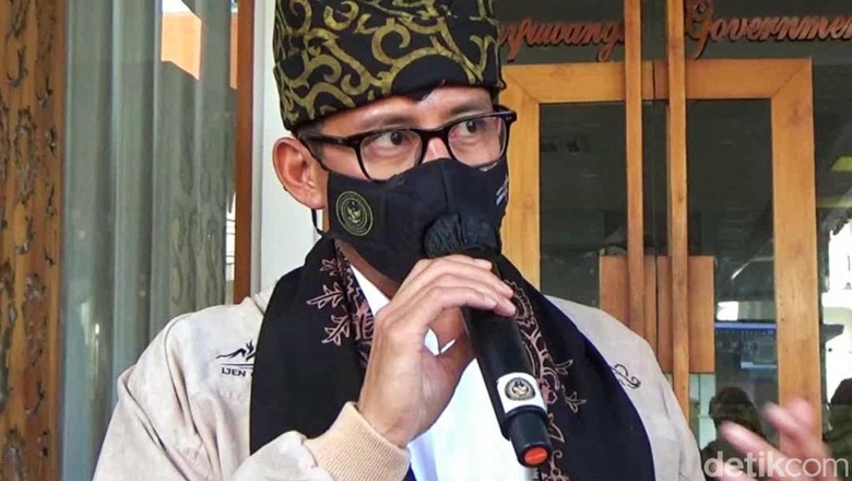 Menparekraf Sandiaga Salahudin Uno Menparekraf Sandiaga Salahudin Uno