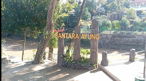 Obyek wisata Tukad Bantara Ayung di Desa Kesiman Petilan, Kecamatan Denpasar Timur, Kota Denpasar.