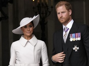 Pangeran Harry Merasa Tertekan Selama 19 Menit Saat Reuni Keluarga Kerajaan