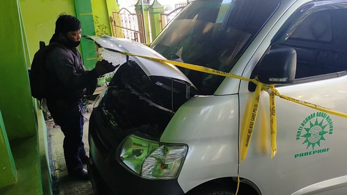 Polisi usut 2 mobil panti asuhan di Parepare terbakar diduga disabotase (Dok. Istimewa).