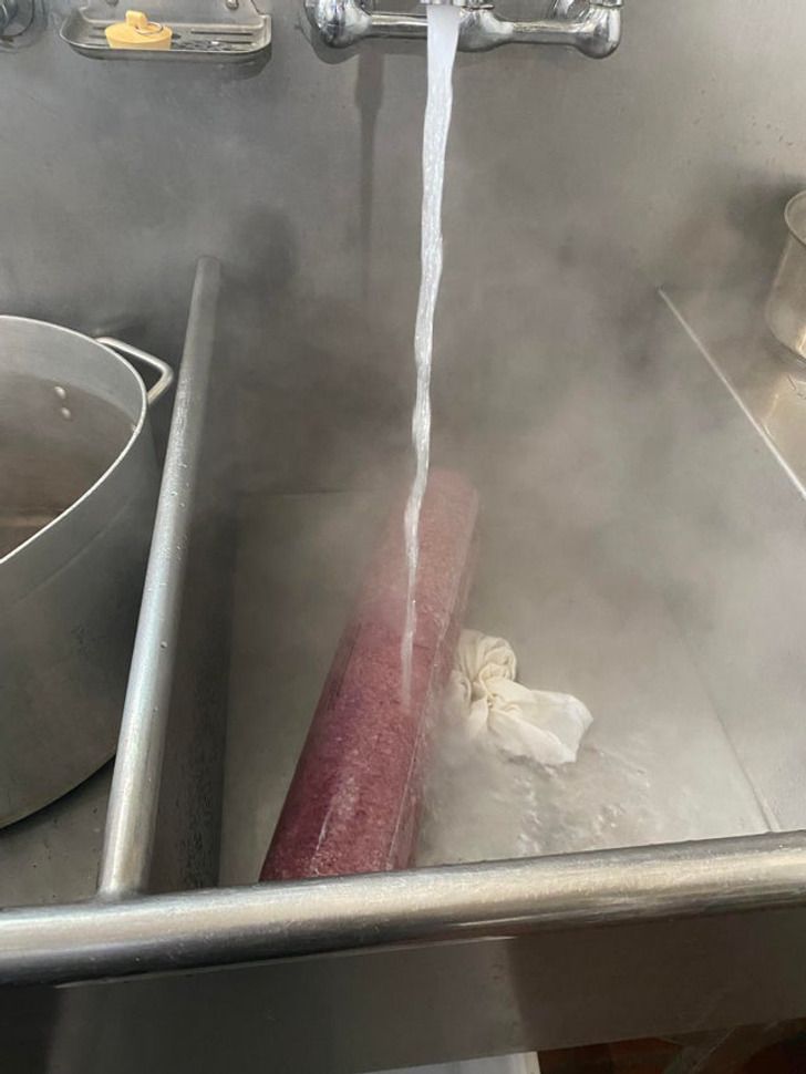 Terungkap! 7 Sisi Lain Dapur Restoran Ini Dibagikan oleh Chef
