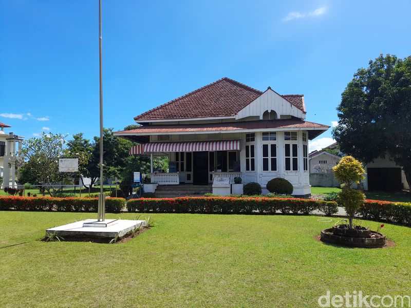 Rumah pengasingan Bung Karno di Bengkulu.