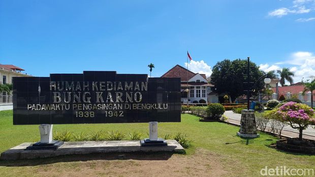 Rumah pengasingan Bung Karno di Bengkulu.