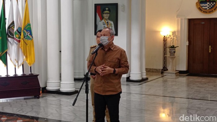 Sekda Jabar Setiawan Wangsaatmaja