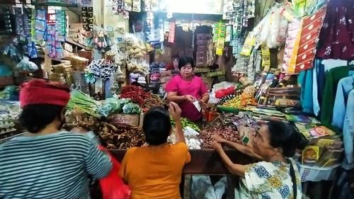 Suasana Pasar Umum Negara, Kabupaten Jembrana, Bali, saat H-2 jelang Hari Raya Galungan, Senin (6/5/2022).