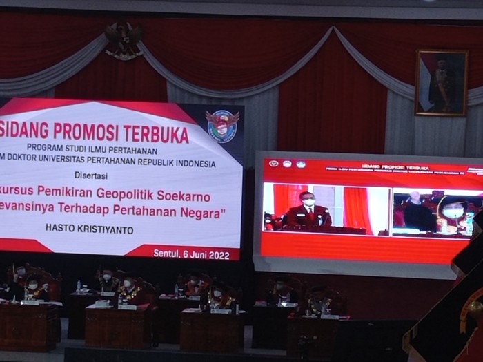 Suasana sidang promosi doktor Sekjen PDIP Hasto di Unhan (Wilda-detikcom)