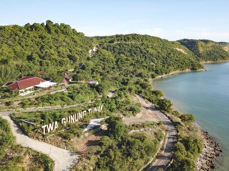 Taman Wisata Alam Gunung Tunak Lombok Indahnya Kebangetan