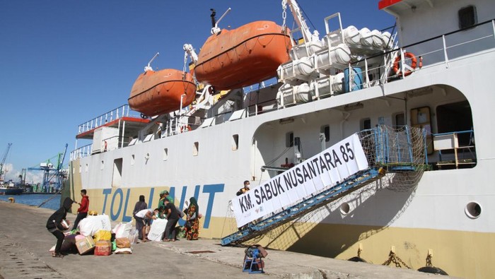 Tol Laut