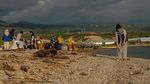 Kerja Keras Mengurangi Sampah Plastik di Laut Indonesia