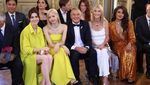 Serangan Visual Priyanka Chopra, Lisa BLACKPINK, dan Anne Hathaway!