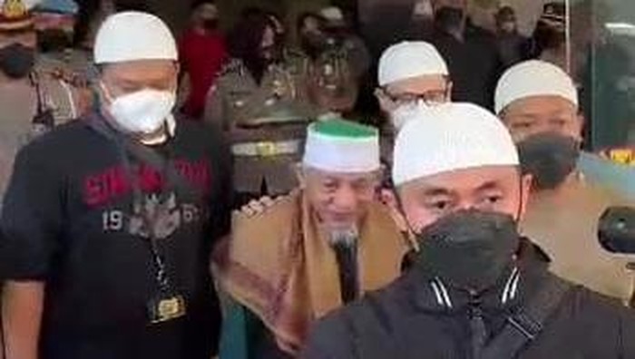 Abdul Qadir Baraja (baju hijau-serban cokelat)/dok. Istimewa