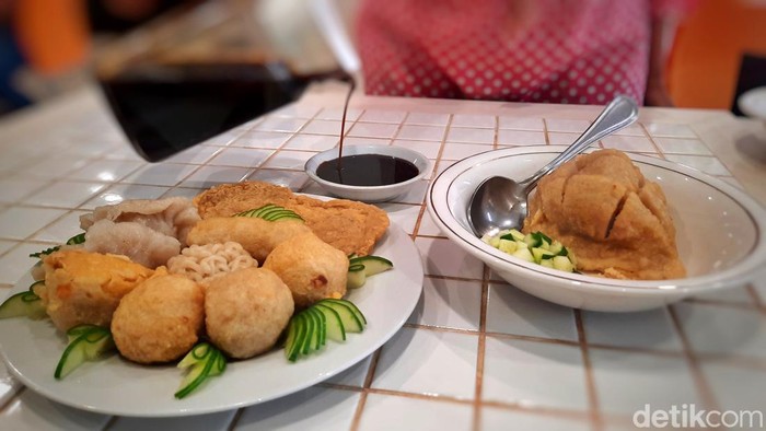 Pempek Ikan Gabus Atau Tenggiri Enak Mana Sih