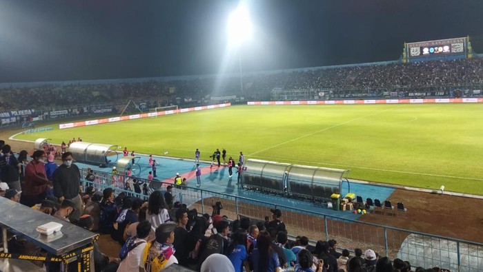 Arema FC menjamu RANS Nusantara FC di Stadion Kanjuruhan. Berikut ini susunan pemain dari dua klub tersebut.