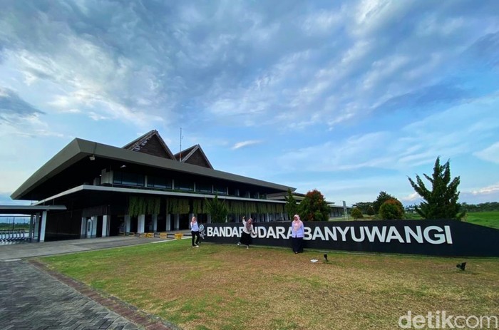 bandara banyuwangi