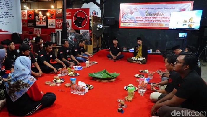 bulan bung karno di banyuwangi