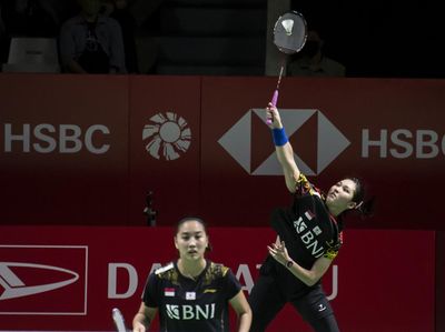 Ribka-Febby Kalahkan Pasangan Bulgaria