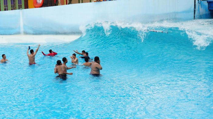 Hawai Waterpark di Malang