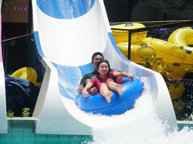 Hawai Waterpark di Malang Suguhkan 12 Wahana Seru