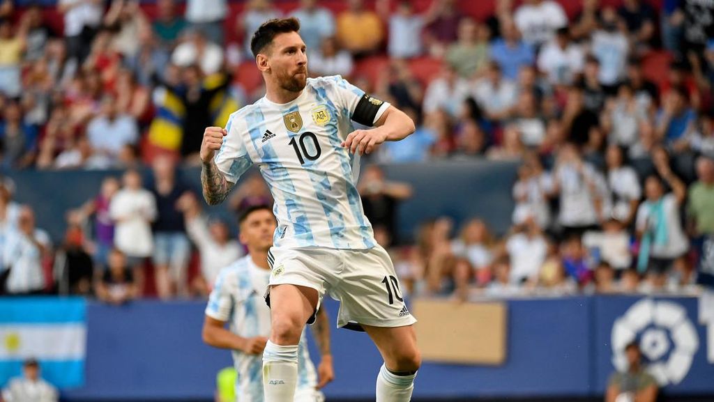 Stiker Messi Laku Diburu Fans, Harganya Tembus UMR Argentina