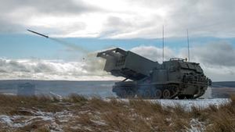 M270 MLRS (Foto: dok www.gov.uk)