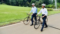 Jokowi mengatakan tujuannya mengajak PM Australia bersepeda memakai sepeda bambu untuk menyampaikan pesan betapa pentingnya kendaraan-kendaraan yang ramah lingkungan.  