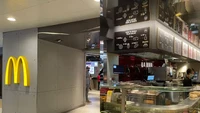 Berkat keunikannya, McD di Hong Kong ini kerap jadi sorotan. Tak sedikit foodies yang mampir ke sini saat sedang di Hong Kong.