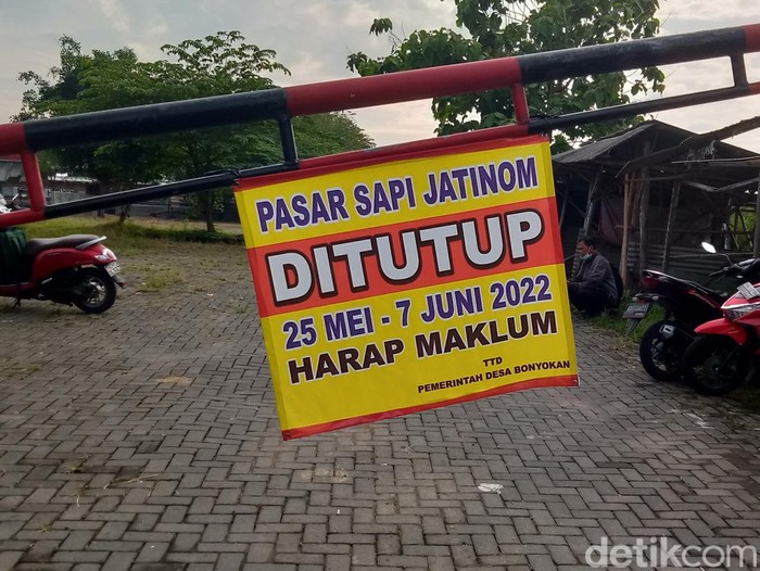 Pasar hewan Jatinom, Klaten ditutup untuk pencegahan PMK, Selasa (7/6/2022).