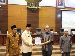 Gubernur Sumbar Paparkan Ranperda Pertanggungjawaban APBD 2021, Ini Isinya