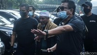 Polda Metro juga menyebut Khilafatul Muslimin kerap menyebarkan berita bohong.