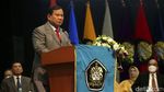 Menhan Prabowo Hadiri Wisuda Universitas Pancasila